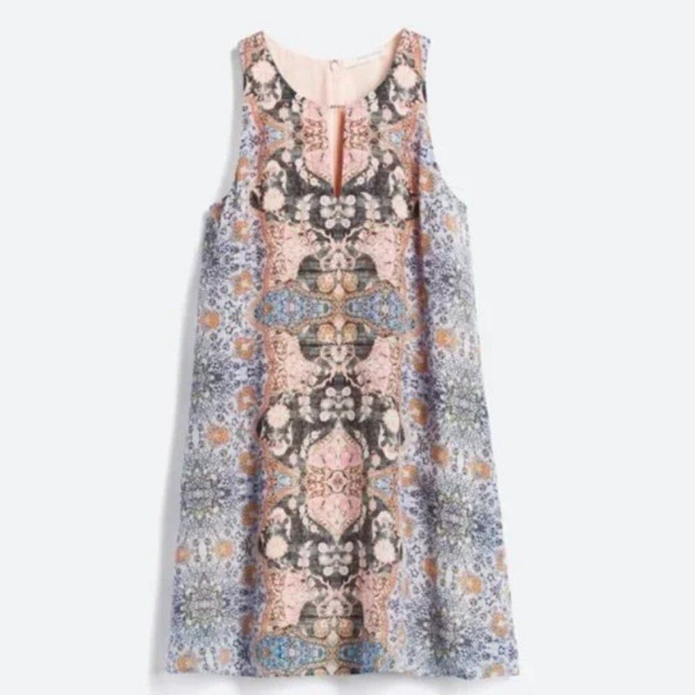 Lavender Brown Sonna Keyhole Detail Silk Mini Dress in Size M